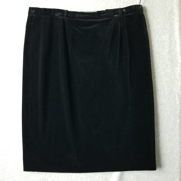 Vintage Givenchy En Plus 20W Womens A-Line Midi Velvet Skirt Goth WitchySplit - Picture 1 of 14